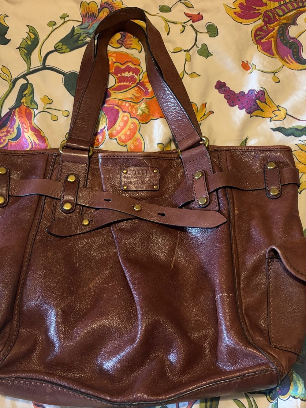 Beautiful brown leather Fossil shoulder bag